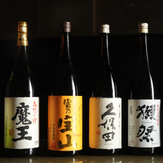 凍結果実酒や九州産の焼酎など、料理を引き立てる美酒を厳選