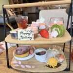カフェ アクイーユ 恵比寿店 - お誕生日のプレート