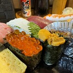 Futago Sushi - 「特上ずし」の「いくら」と「うに」
                2024年3月29日