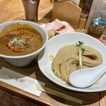 Menya Sugou - 赤つけ麺1100円＋大盛100円