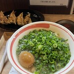 和歌山ラーメン まる岡 - 