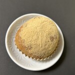 ブーランジュリー パリゴ - もち小麦のきな粉つぶあんパン(69g、220円)