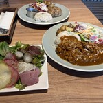 カフェ アンド レストラン オーガリ - 写真右→ハッシュドビーフ880円