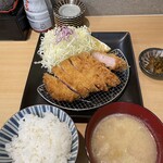 とんかつ檍のカレー屋 いっぺこっぺ - 