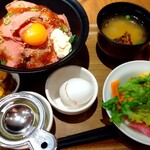 ローストビーフとハンバーグ YOSHIMI - 