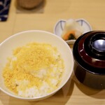 割烹 はらだ - カラスミご飯　汁物　香の物