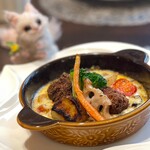 カシュ カシュ - メインメニューは魚で！ヒラメのデュグレレ風と迷いましたが+500円のアンコウのグラタン。絶品でした。