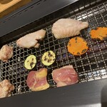 鶏焼き肉 囲 - 