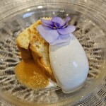 カシュ カシュ - デザートのスフレフロマージュ！なんだか香るアイスクリームの味が本当に美味しかったです♪