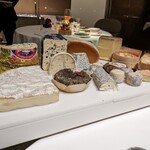 銀座 レカン - チーズのワゴンサービス