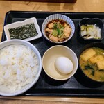 なか卯 - 料理写真:令和6年3月 モーニング(5:00〜11:00)
こだわり卵の鶏小鉢朝食並盛 税込390円