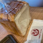 ベーカリーカフェクラウン - 