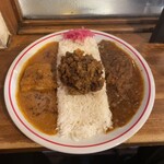 CURRY SHOP くじら - 