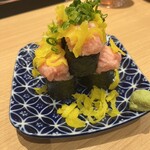 Sushi To Kushi To Watakushi - 