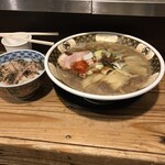 すごい煮干ラーメン凪 - 