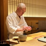 鮨 さいとう - 人間国宝級の方を間近で見てしまいました。