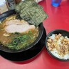 家系ラーメン 王道家直伝 との丸家  八潮店