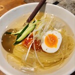 炭火焼肉ホルモンさわいし - 旨すぎな冷麺