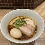 鶏そば 一文 - 味玉醤油ラーメン