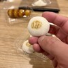 村上菓子舗 - ひとくちポテト大福1個38円。