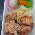 鶏笑 - 料理写真:ムネからあげ弁当のムネ唐揚げとおかず (2024.03.29)