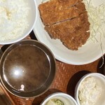 Tonkatsu Ha Nomimono - とんかつ ロース