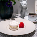 おかしやうっちー - 高知のさちのか メレンゲと生クリーム