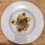 La Stalla - フキノトウのオレキエッテ