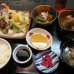 はせ川お食事処 - 満腹定食（1,500円）