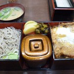 手打ちそば 花町そば店 - かつ丼セット　９００円