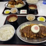Akamaru Shokudou - 天保山チキンカツ定食　ライス中盛り300g