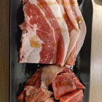 赤辛 三島店 - カルビ　ロース
                        ハラミ