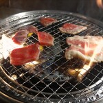 赤辛 三島店 - 焼いてる