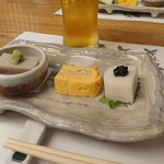 Hiranuma Tanakaya - 蕎麦豆腐、玉子、板わさ。6000円コース