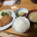 井泉 - 特ロース定食