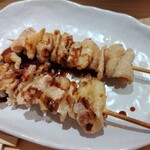 Kushi Yaki Sakaba Kushi Yaro - 鶏皮串揚げ（2本から）220円