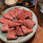 赤坂 らいもん - シンシン、ヒレ