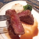 ル・トワ・ルージュ - ディナー：和牛のメイン