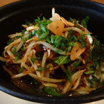 KITCHEN TSUNAGU - ディナーメニューからにんにくハンバーグ