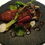 エクアトゥール - ［１回目］仔鳩のロースト、正式名称は失念。記憶力の限界。