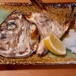 寿司居酒屋 や台ずし - 鯛かぶと焼き