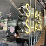 Shake Shack - 