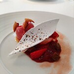 ドミニク・ブシェ トーキョー - シェフからの本日のおすすめデザート 