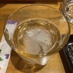 王さんの餃子 - 氷が球形