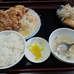 台湾料理 福祥居 - 若鶏の唐揚げ定食