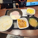 吉野家 - ハムエッグ 牛小鉢定食