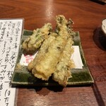 ごん - うどの芽の天ぷら