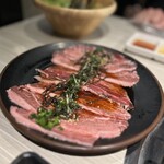 Waｇyuuyakiniku aokiya - 