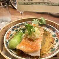 スチーム Dim sum&Wine - 本日の鮮魚蒸し（金目鯛）★★★