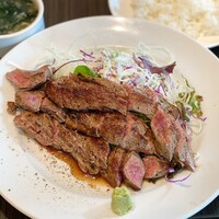 キャトルラパン - ステーキランチ300g